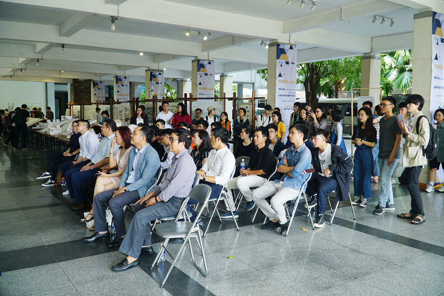 Trường đại học khối V-H